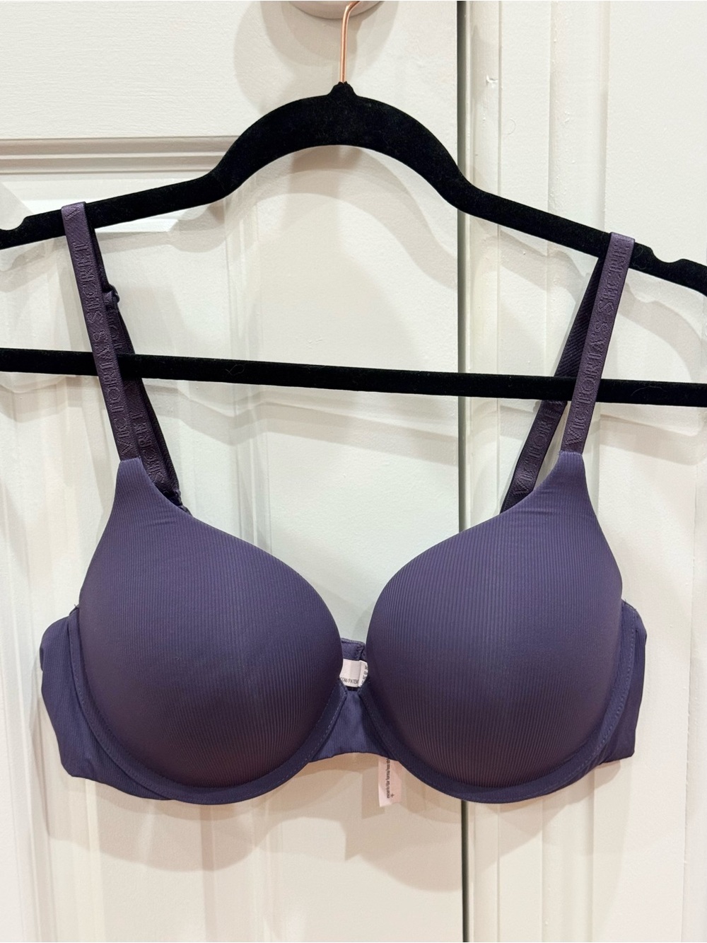 Victoria’s Secret Purple Women's T-Shirt Push Up Bra Full Coverage Sz. 38B